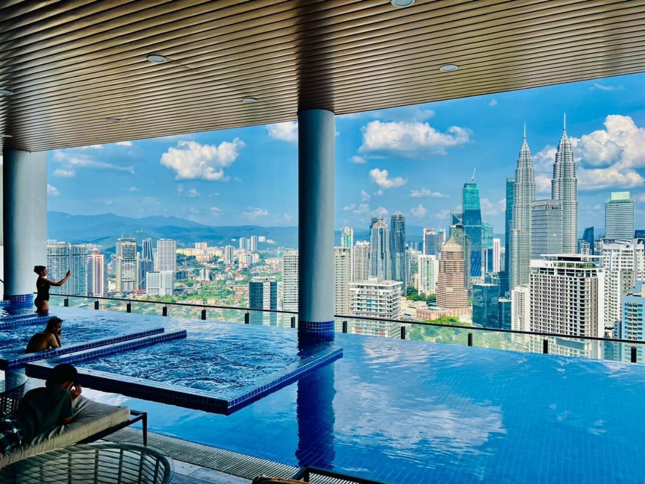 The Colony Klcc View By Nzv Apartment Kuala Lumpur Bagian luar foto
