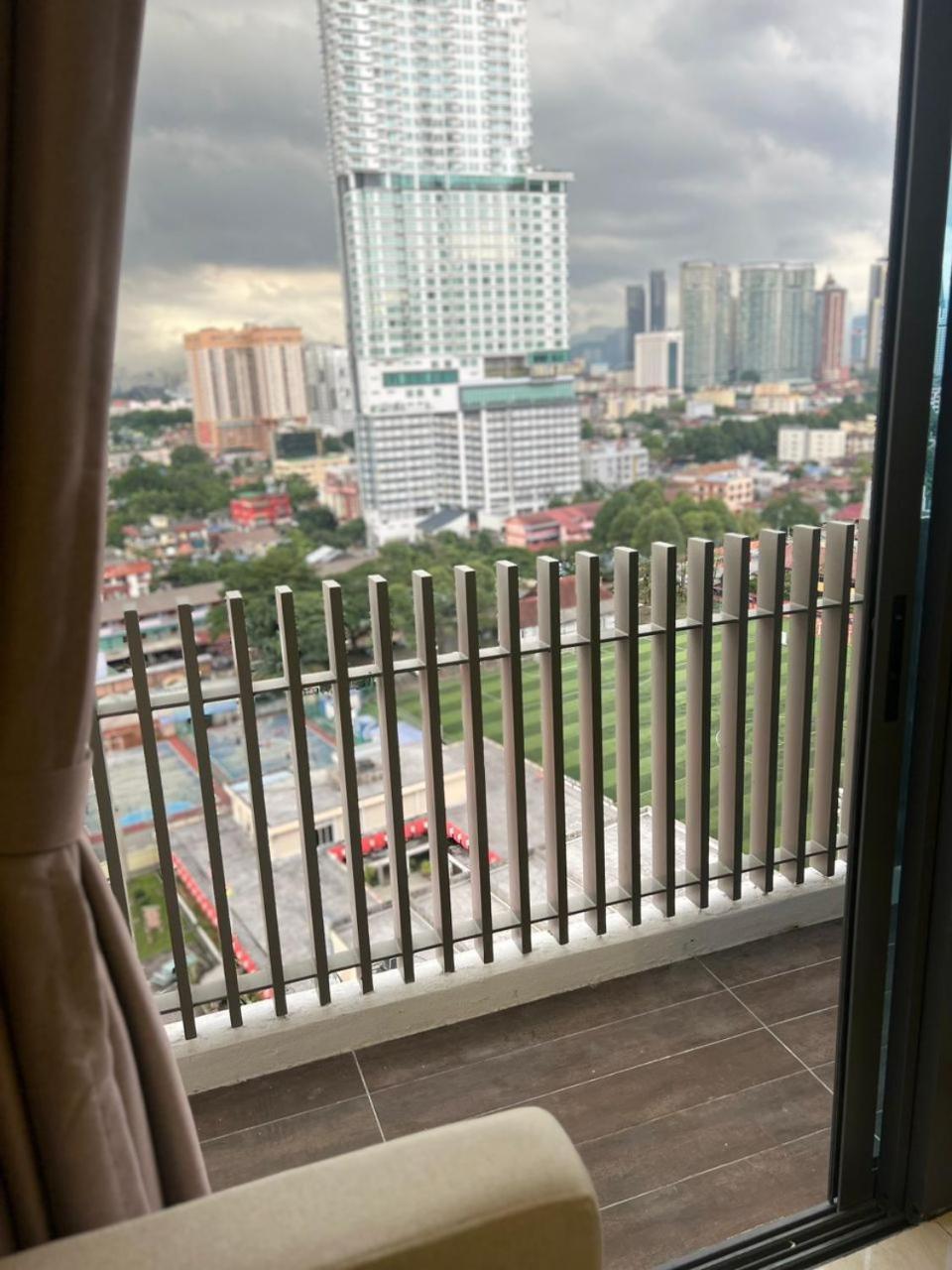 The Colony Klcc View By Nzv Apartment Kuala Lumpur Bagian luar foto